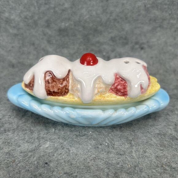 HTF Vintage Five & Dime Salt And Pepper Shakers “Banana Split” 1991 #368 NEW - Picture 4 of 8